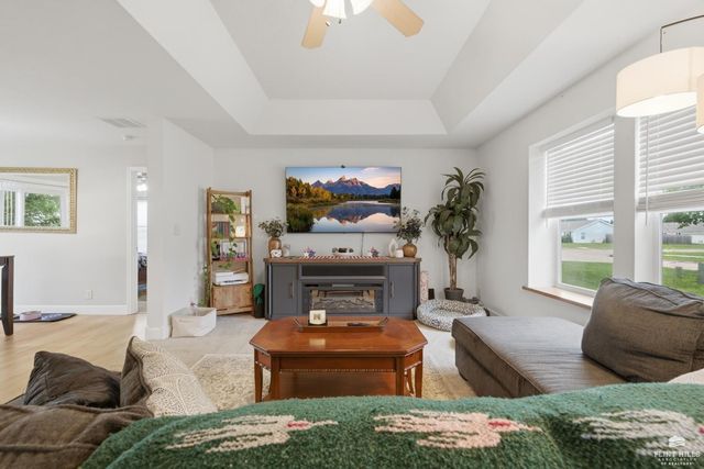 2621 Brookpointe Circle, Manhattan, KS 66502