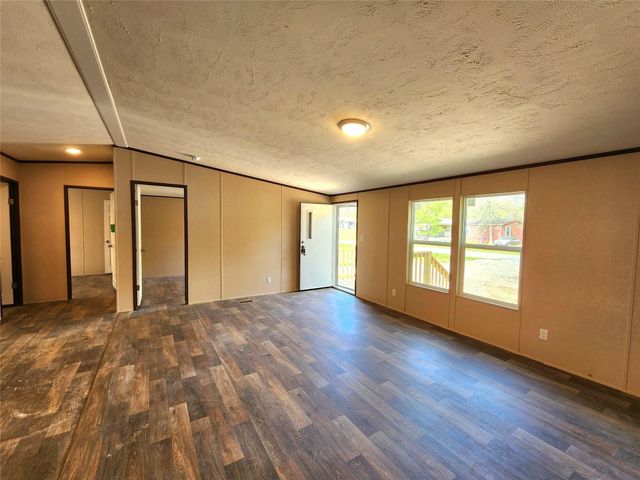 1010 Hidden Oaks Drive, Point Blank, TX 77364