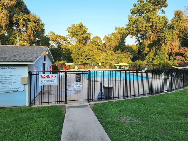 1010 Hidden Oaks Drive, Point Blank, TX 77364