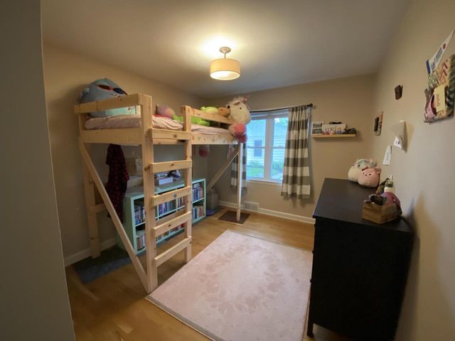 2936 N 86th STREET, Milwaukee, WI 53222