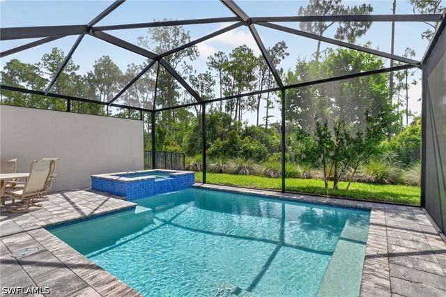 14596 Kingfisher LOOP, Naples, FL 34120
