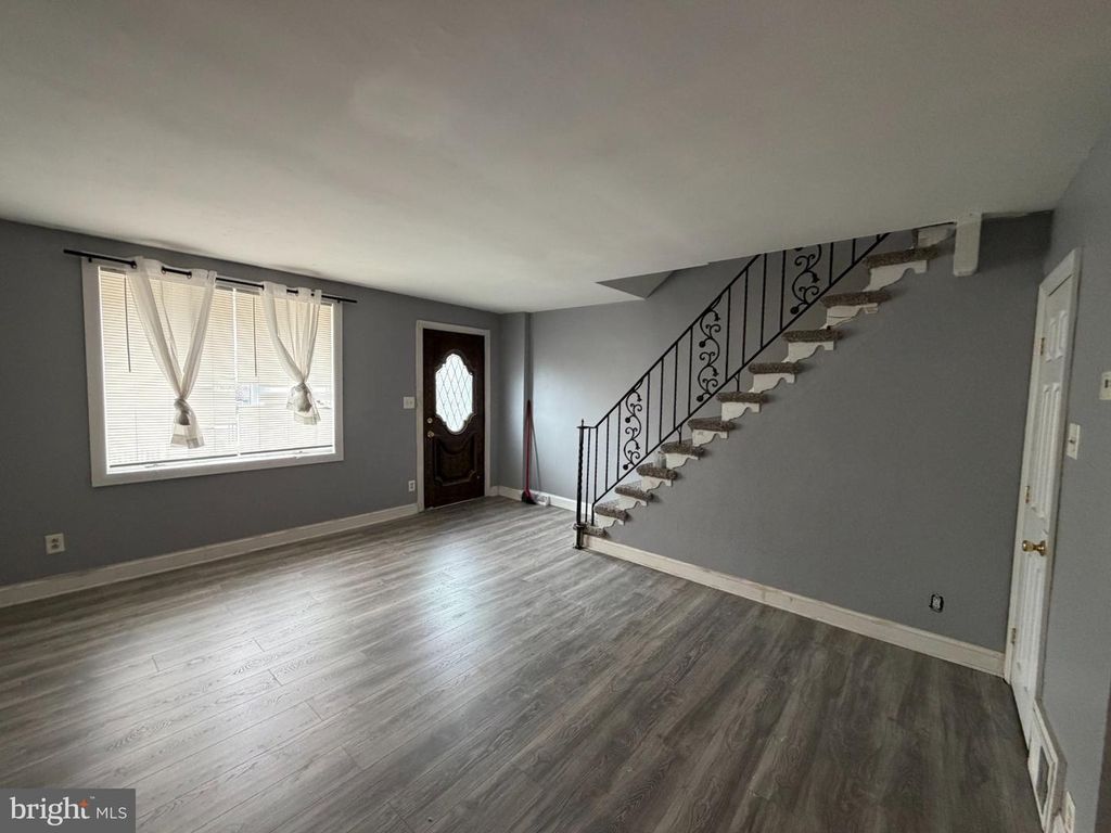 4443 LORING ST, Philadelphia, PA 19136 — photo 4