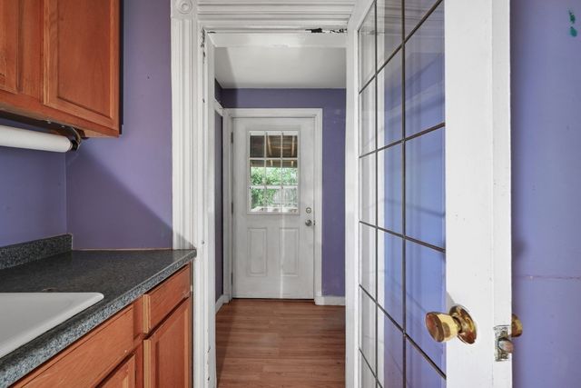 21 Ardale St, Boston, MA 02131