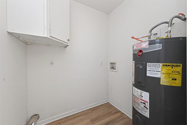 170 Walter Drive, Cleveland, TX 77328