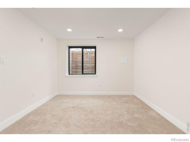 10702 Moore Way, Broomfield, CO 80021