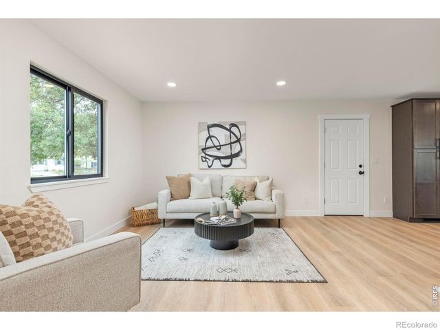 10702 Moore Way, Broomfield, CO 80021