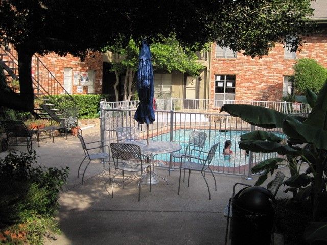 4317 Hartford Street 109, Dallas, TX 75219