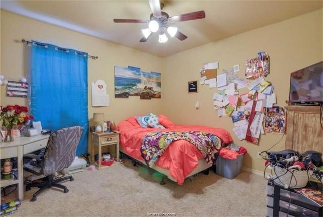 122 Kimber Lane, College Station, TX 77845