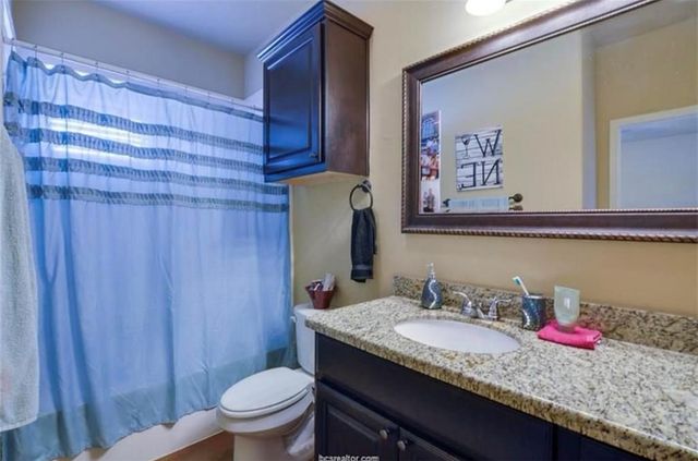 122 Kimber Lane, College Station, TX 77845