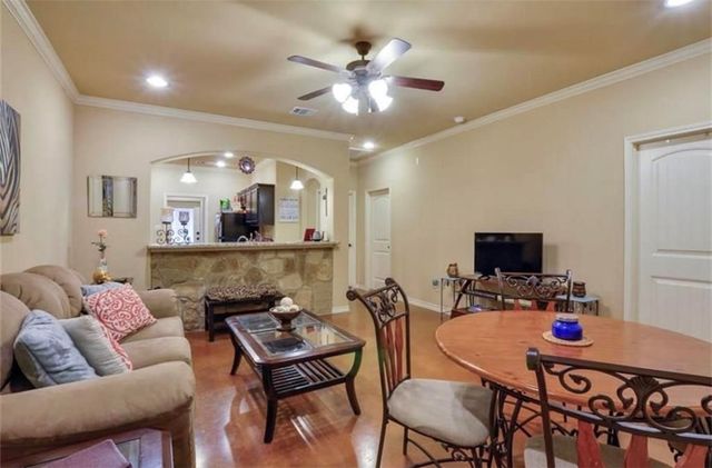 122 Kimber Lane, College Station, TX 77845