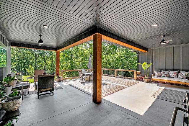 14756 Friendship Church Road, West Fork, AR 72774