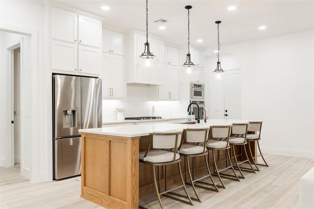 15449 Hatterly Lane, Edmond, OK 73013