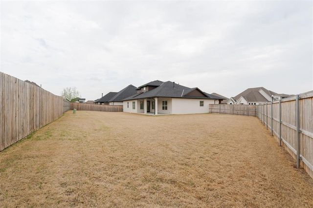 15449 Hatterly Lane, Edmond, OK 73013