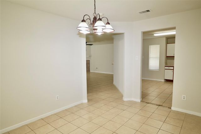 2838 Packard Elm St, Houston, TX 77038