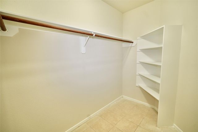 2838 Packard Elm St, Houston, TX 77038