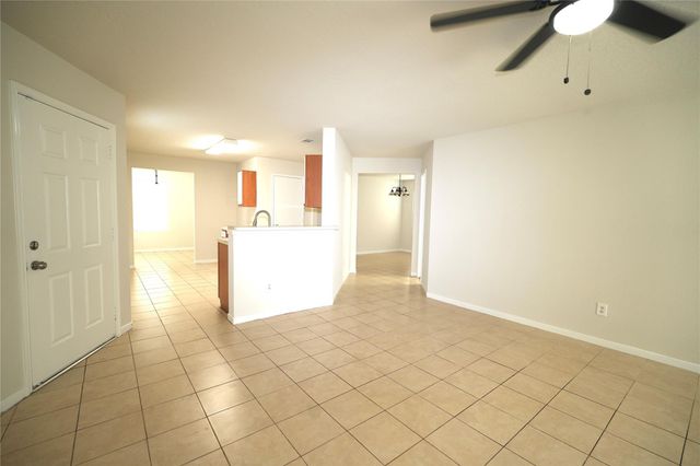 2838 Packard Elm St, Houston, TX 77038