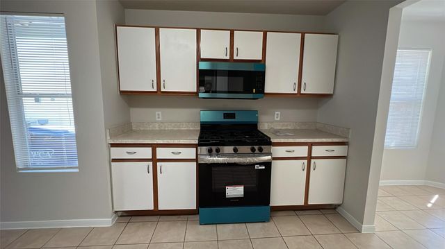 2838 Packard Elm St, Houston, TX 77038