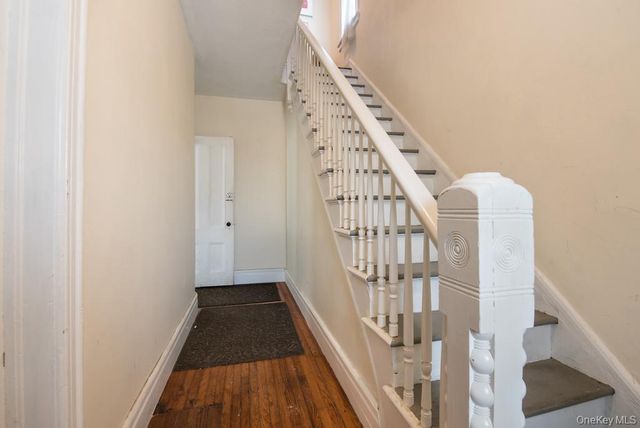 63 Thompson Street, Poughkeepsie, NY 12601