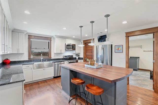 2196 Bledsoe Road, Gunter, TX 75058