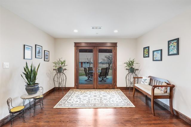 2196 Bledsoe Road, Gunter, TX 75058