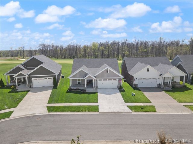 2037 Prestwick Place, Henryville, IN 47126
