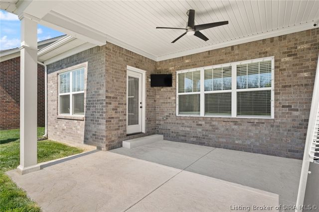 2037 Prestwick Place, Henryville, IN 47126