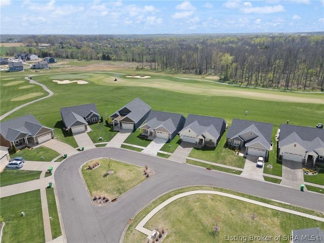 2037 Prestwick Place, Henryville, IN 47126