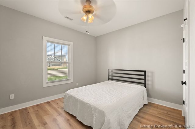 2037 Prestwick Place, Henryville, IN 47126