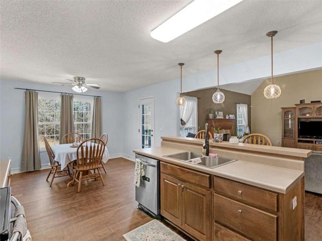 2109 Post Oak Court, Mcdonough, GA 30252