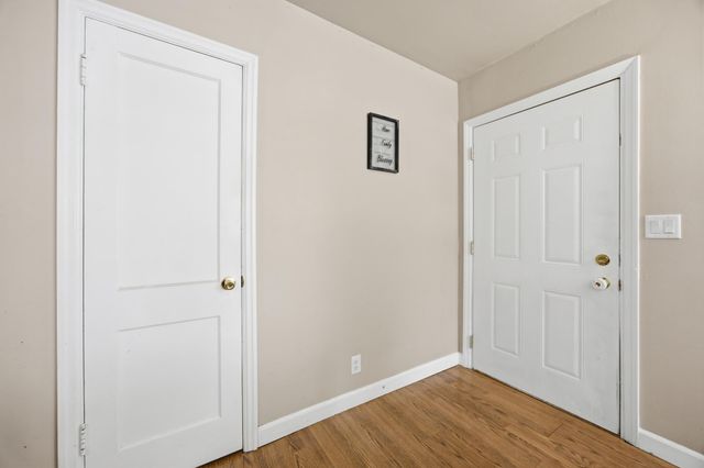 1502 5th Avenue N, Moorhead, MN 56560