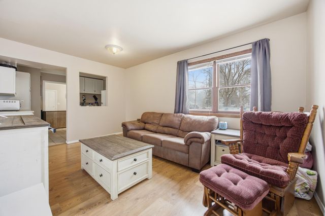 1502 5th Avenue N, Moorhead, MN 56560