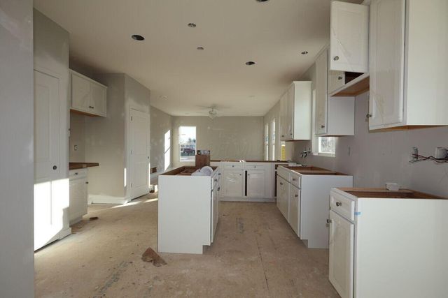 1728 Kenneth Drive, Delaware, OH 43015