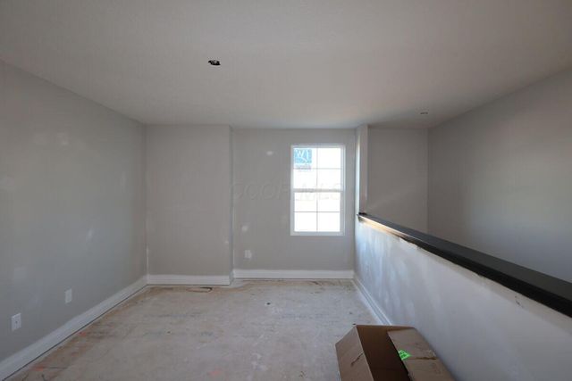 1728 Kenneth Drive, Delaware, OH 43015