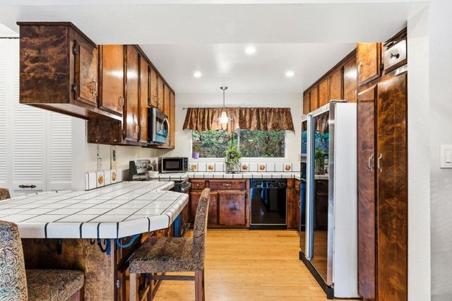 1743 Panda Way, Hayward, CA 94541