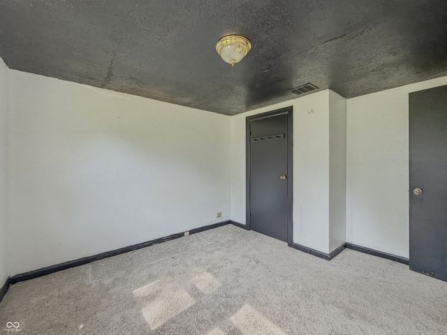 5960 Terrace Avenue, Indianapolis, IN 46203