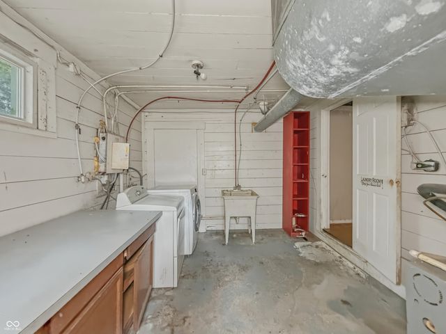 5960 Terrace Avenue, Indianapolis, IN 46203