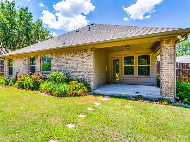 521 Corriente Trail, Azle, TX 76020