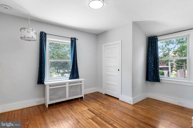 100 3RD AVE, Haddon Heights, NJ 08035