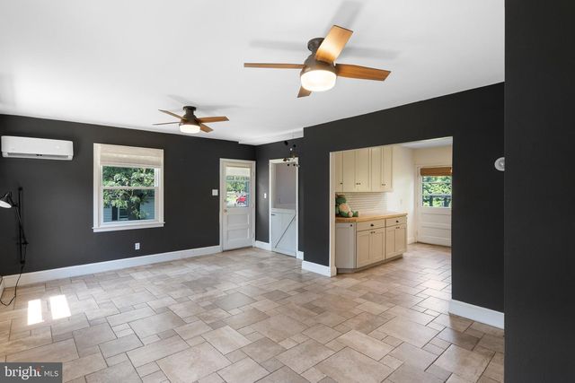 100 3RD AVE, Haddon Heights, NJ 08035