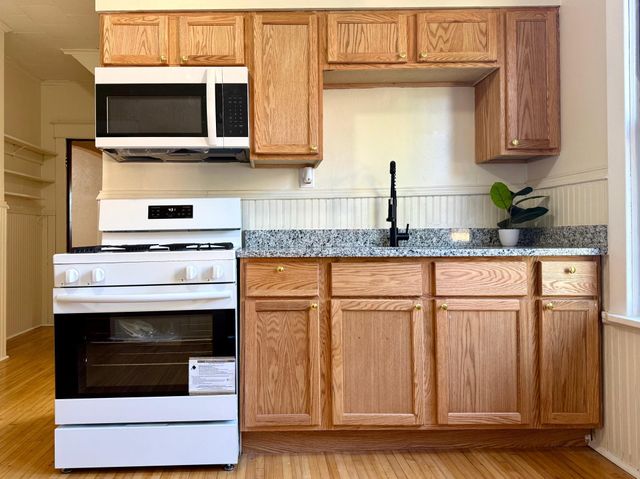 848 Beech Street, Saint Paul, MN 55106