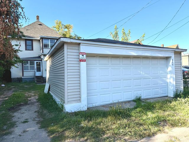 848 Beech Street, Saint Paul, MN 55106