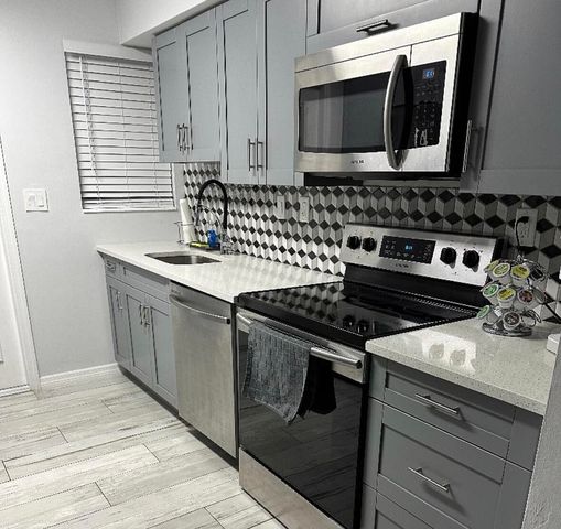 136 Akron Street A2, Lake Worth Beach, FL 33461