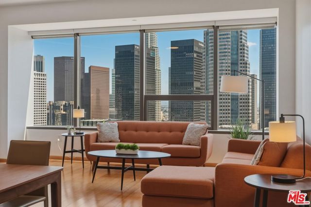 1100 Wilshire Boulevard 2808, Los Angeles, CA 90017