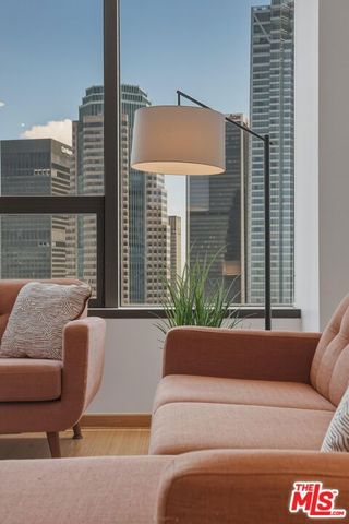 1100 Wilshire Boulevard 2808, Los Angeles, CA 90017