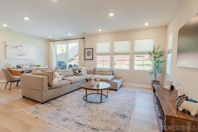 10958 Tyler Way, San Diego, CA 92129