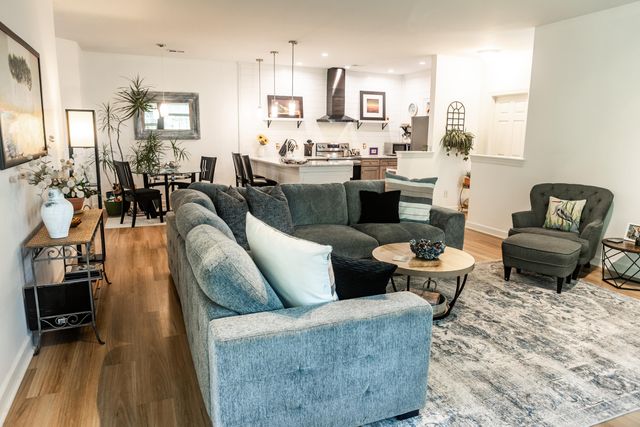 168 Golfview Lane, Summerville, SC 29485