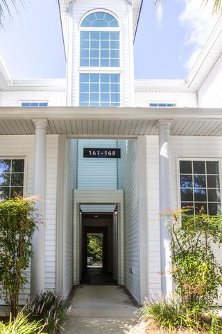 168 Golfview Lane, Summerville, SC 29485