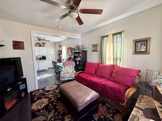 1721 W 15TH Street, Erie, PA 16505