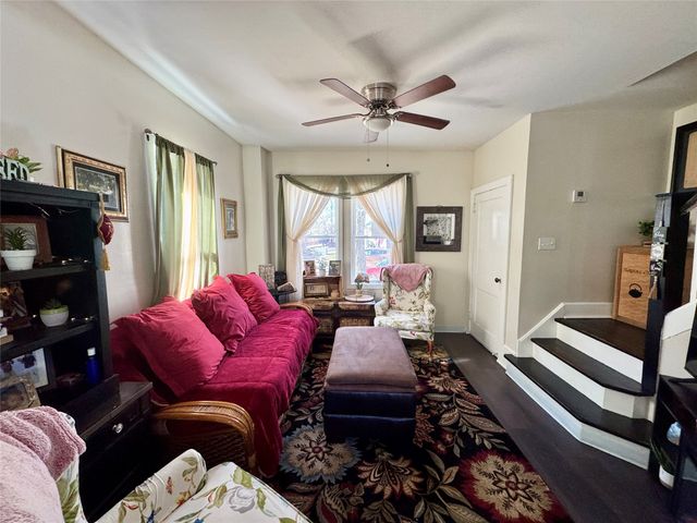1721 W 15TH Street, Erie, PA 16505