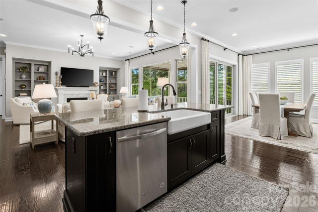 15516 Aviary Orchard Way, Charlotte, NC 28278